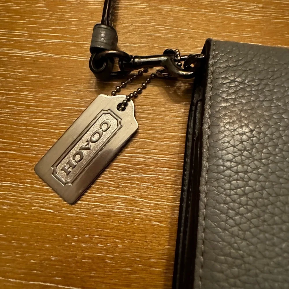 Coach Gray Leather Crossbody Bag - Picture 3 of 9